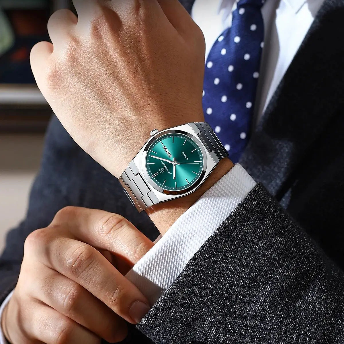 POEDAGAR Klassische Datumsanzeige Uhr